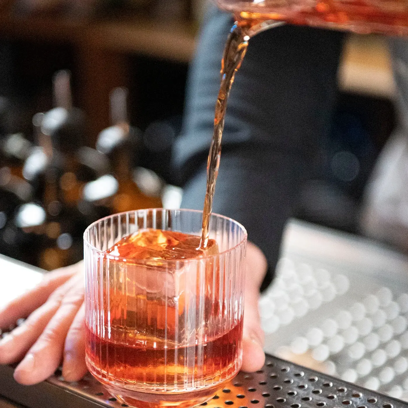 How to Make a KAIZA Negroni